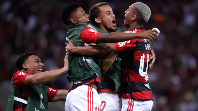 Copa Libertadores: Flamengo acaricia los Octavos de Final tras vencer a Racing
