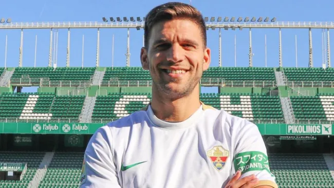 Magallán con el Elche