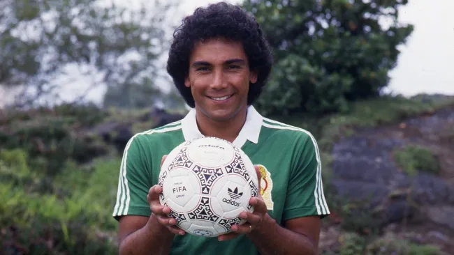 Hugo Sánchez como jugador del Tri