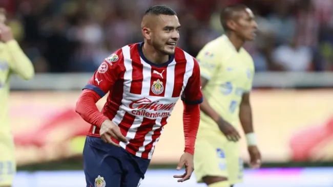 Sergio Flores deja Chivas para ir a Mazatlán