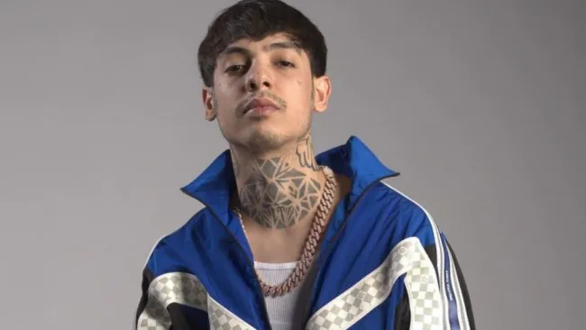 Natanael Cano lanzó nuevo disco en junio.