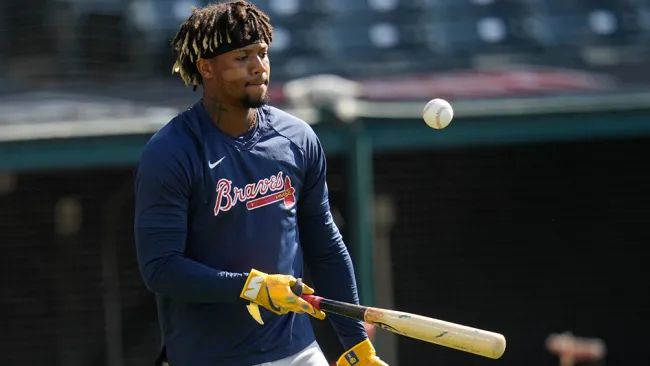¡Histórico! Ronald Acuña Jr. primero con 20 jonrones, 40 robos y 50 producidas antes del receso