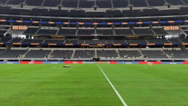 Pésimas condiciones del césped para el México vs Costa Rica de la Copa Oro