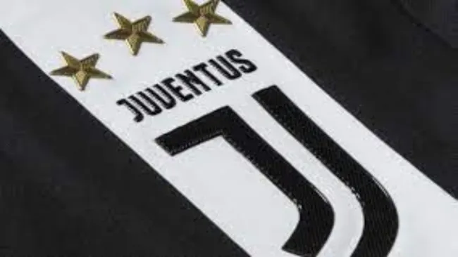 Juventus pacta sanción con UEFA y no jugará Conference League