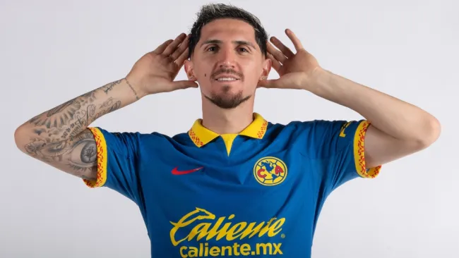 Diego Valdés, mediocampista del América