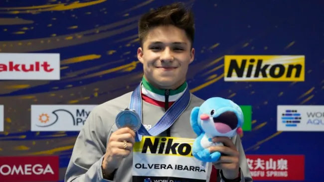 Osmar Olvera consigue plata en trampolín de un metro en Campeonato Mundial de Fukuoka