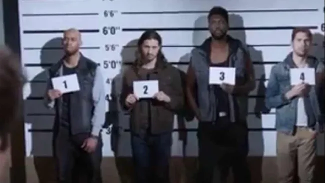 ¡Primero con Teletubbies, ahora con Brooklyn 99! Burnley y sus ingeniosas presentaciones