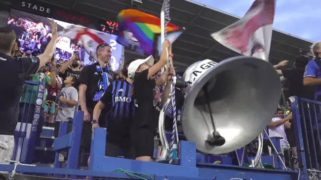 Campana en las celebraciones de goles de Montreal