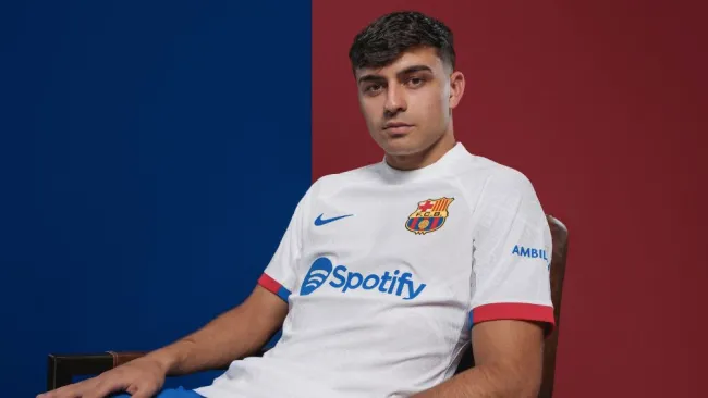El club blaugrana presentó su nueva equipación
