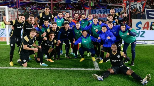 San Lorenzo festejando su pase en la Copa Argentina