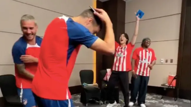 Los jugadores del conjunto colchonero durante su visita a Corea del Sur