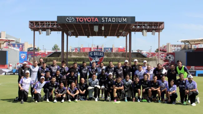 Mazatlán entrenando en el Toyota Stadium