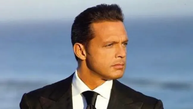 El cantante Luis Miguel 