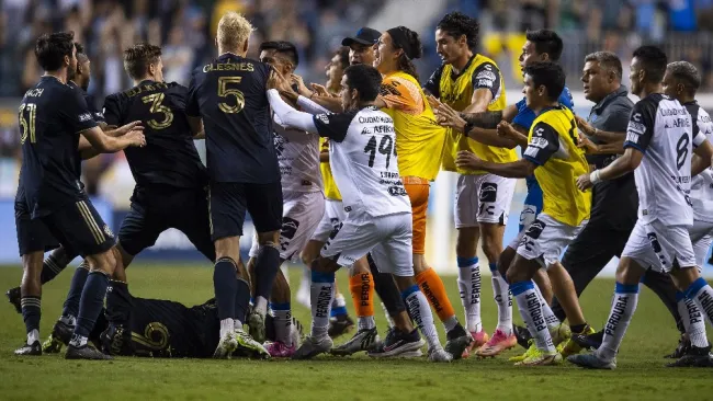 Pleito tras el juego entre Querétaro y Philadelphia Union 