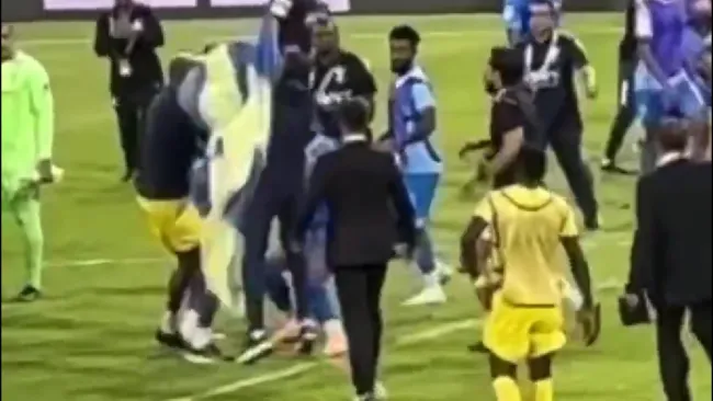 Pleito entre el Al Nassr y el Al Hilal 