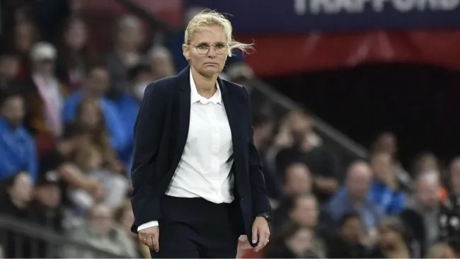 La entrenadora neerlandesa jugará una Final más con Inglaterra