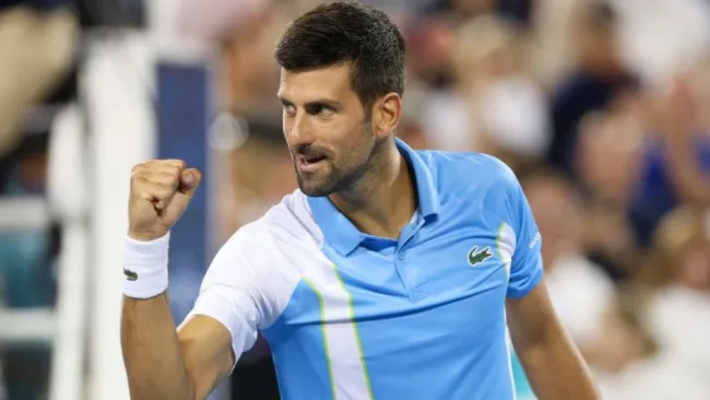 Novak vence a Zverev y avanza a Final de Masters 1000