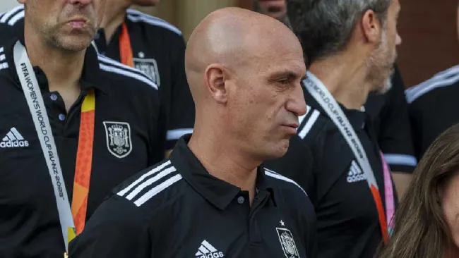 Gobierno español promete 'actuar' ante Luis Rubiales tras sus actos en la Final del Mundial Femenil
