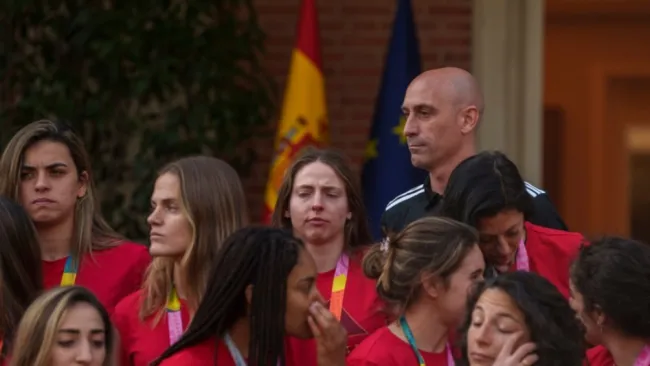 Jenni Hermoso denuncia el beso no consentido de Luis Rubiales ante la Fiscalía