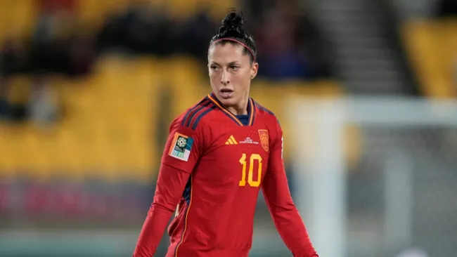 Jugadora española afirma que teléfono de Jenni Hermoso fue 'hackeado' tras beso de Rubiales