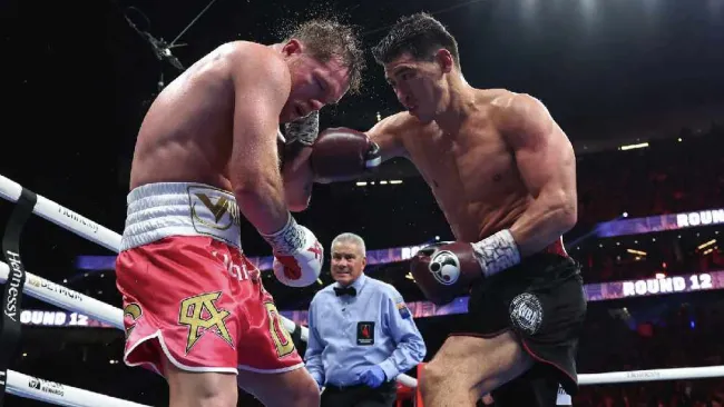 Canelo Álvarez se 'arrepiente' de enfrentar a Dmitry Bivol: "No debí haber peleado"