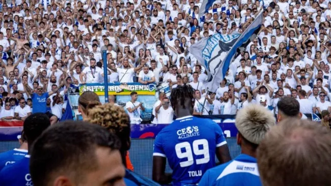 Con Gerardo Arteaga como titular, Genk empata ante Sint-Truden en una feria de goles