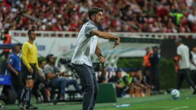 Veljko Paunovic afirma que 'no existe ninguna división' al interior de Chivas