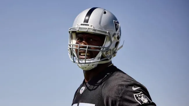 Jones en su etapa con las Vegas