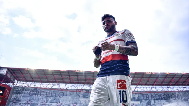Alexis Vega manda mensaje tras polémica con Chivas