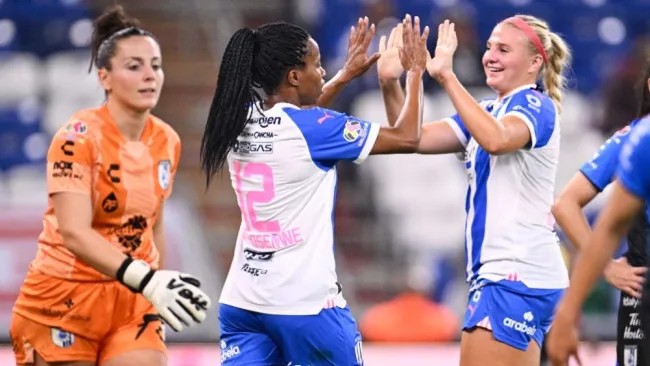 Rayadas vence sin complicaciones a Querétaro en el cierre de la Jornada 13