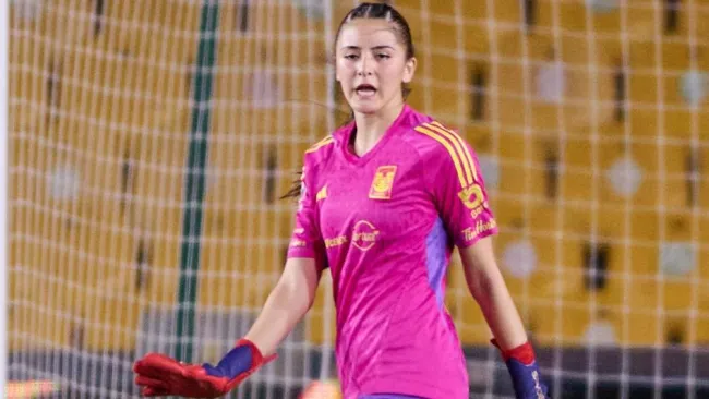Portera de Tigres Femenil Mariangela Medina se va al Bayern Munich