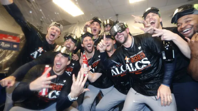 ¡Por el bicampeonato! Astros vencen a los Twins y avanzan a la Serie de Campeonato