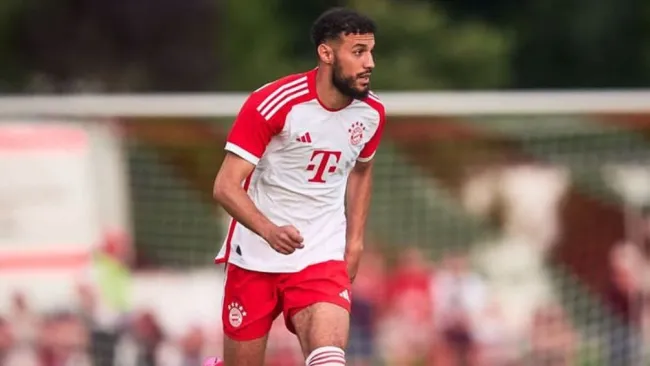 El futbolista del cuadro alemán expresó su apoyo a Hamas 