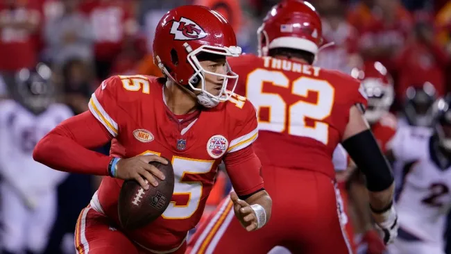 Mahomes se perfila para ser pateador de despejes