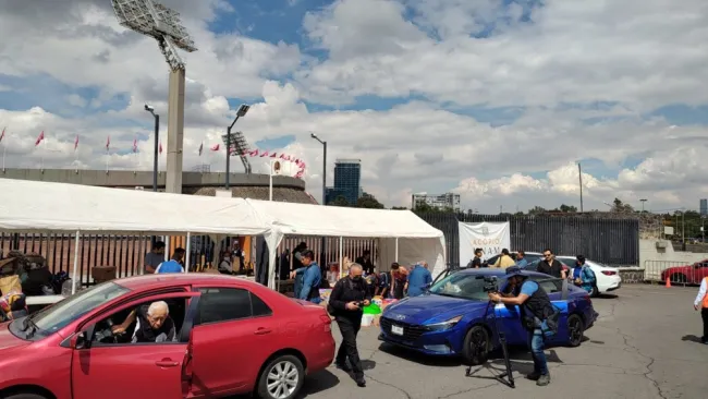 Estadio Olímpico Universitario abre centro de acopio para afectados por el Huracán 'OTIS'