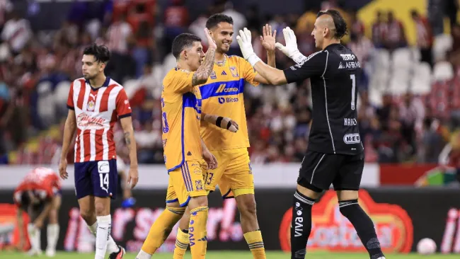 Tigres venció a Chivas en el Estadio Jalisco 