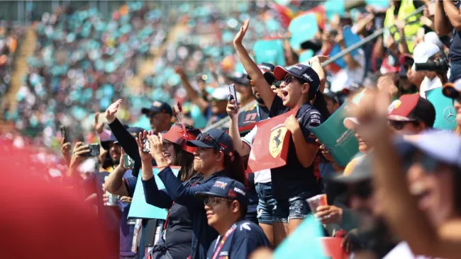 El Gran Premio de México rompió su récord de asistencia
