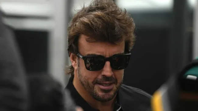 Fernando Alonso desmiente rumores que lo acercan a Red Bull: 'No estoy en ese juego'
