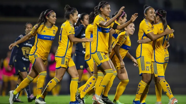 Tigres Femenil remonta ante Pumas y pone pie y medio en Semifinales