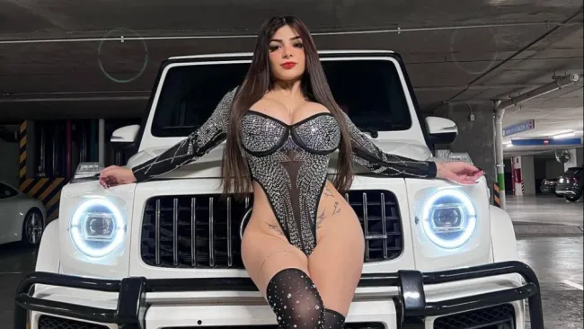 Karely Ruíz regresa a Instagram y deleita a sus seguidores con su sensualidad