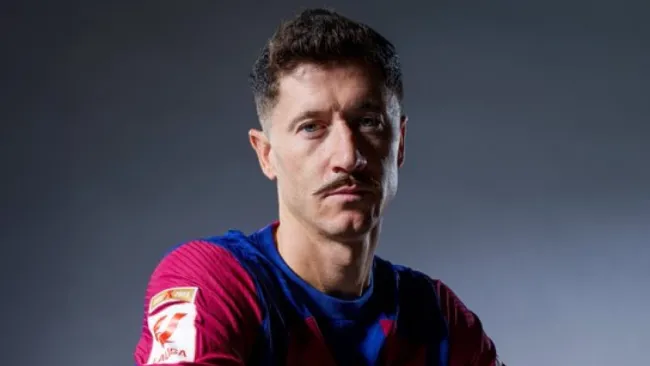 Barcelona desata la fiebre de bigotes en "Movember" para concienciar sobre la salud masculina