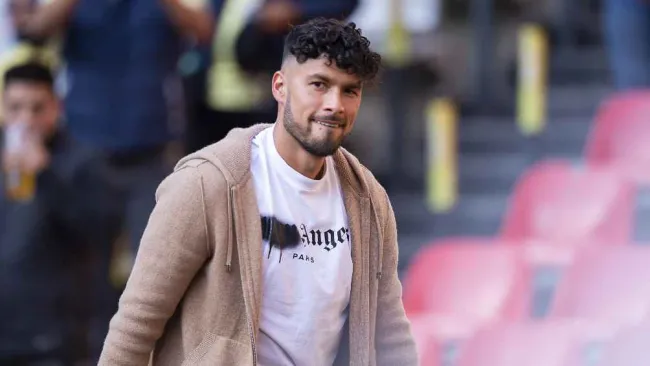 ¡No lo extrañan! Bruno Valdez visitó al América y los aficionados lo 'tunden'