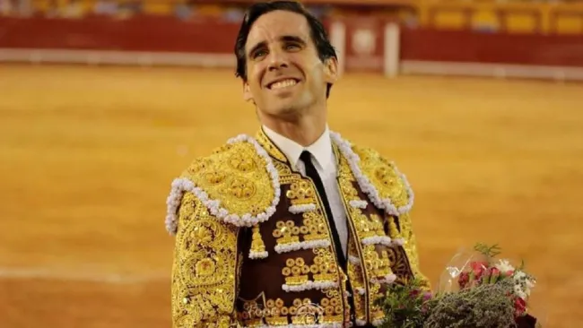 Torero Juan Ortega cancela boda con Carmen Otte media hora antes