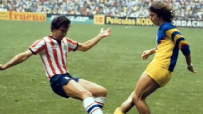 América y Chivas en el Clásico de 1985