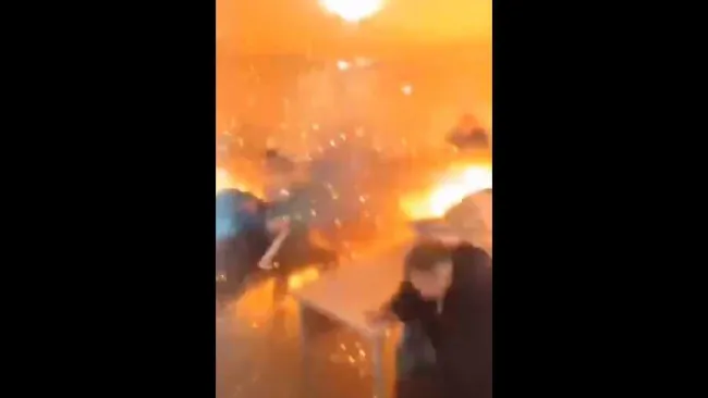 Video: Legislador de Ucrania detona granadas en plena reunión de trabajo