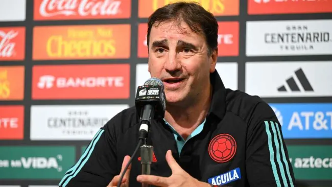 Néstor Lorenzo, director técnico de Colombia, le manda un mensaje a Julián Quiñones