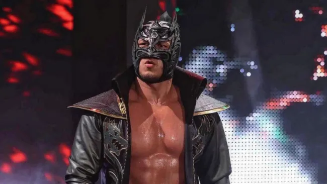 WWE: El noble gesto de Dragon Lee con un niño de las gradas 