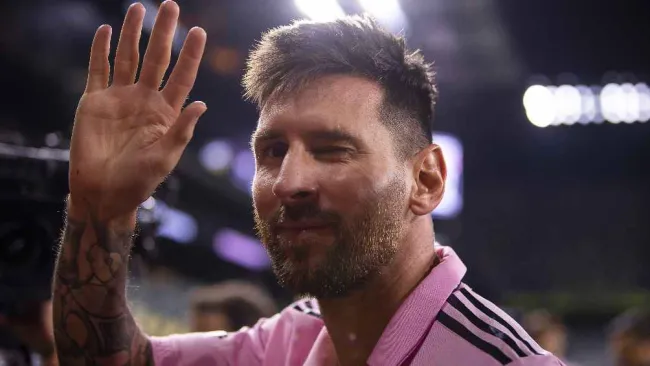 ¿Engañó a Antonela? Filtran supuestos mensajes de Messi con modelo brasileña
