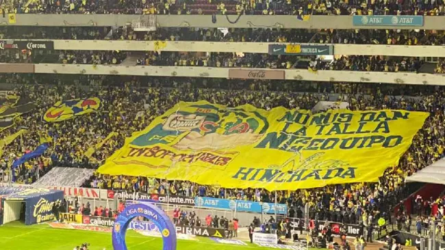 América 'humilla' a Tigres con manta previo al inicio de la Final: 'No nos dan la talla'