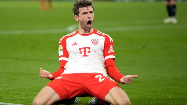 Bayern le extiende contrato a Müller hasta 2025 con la mira puesta en un récord del equipo